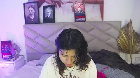 Snapshot of sabinamerchetti_ chatting on October 2025 03:40:02 AM Sabina Merchetti online show from October 2025 03:40:02 AM