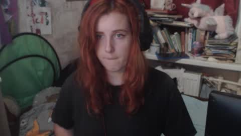 sabochka888 online show from December 2025 07:05:01 AM