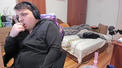 1141323  my Lord Mister Max   moms treasure online show from January 2025 04:55:02 AM