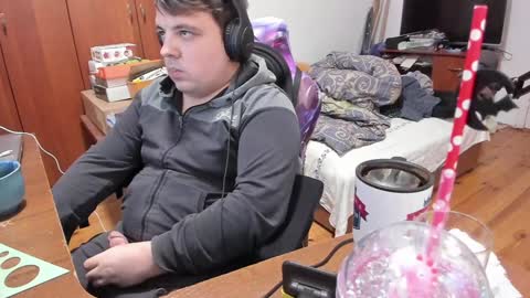 1141323  my Lord Mister Max   moms treasure online show from January 2025 07:00:02 AM