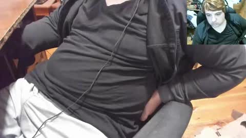 1141323  my Lord Mister Max   moms treasure online show from September 2025 05:48:01 PM