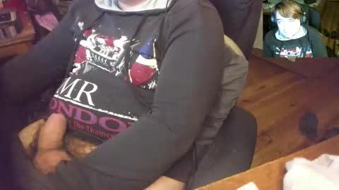 1141323  my Lord Mister Max   moms treasure online show from November 2025 12:32:01 AM