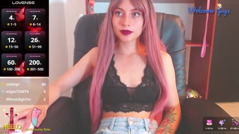 Snapshot of sabrina709 chatting on December 2024 04:44:02 AM Sabrina online show from December 2024 04:44:02 AM