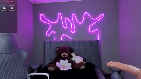 sabri   online show from October 2025 01:22:02 PM