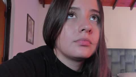 Snapshot of sabrina_lennox chatting on April 2026 01:22:02 AM Sabrina Maria online show from April 2026 01:22:02 AM