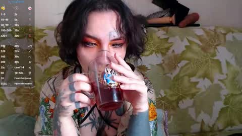 Lilith Solar online show from September 2025 11:49:02 PM