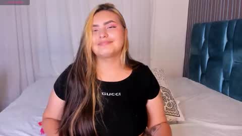 Snapshot of sabrinamaddoxs chatting on June 2026 03:23:02 AM SabrinaMaddox online show from June 2026 03:23:02 AM