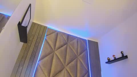 S A B R I N A  online show from September 2025 11:33:02 AM