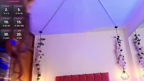 Sabrina  online show from September 2025 12:07:01 PM