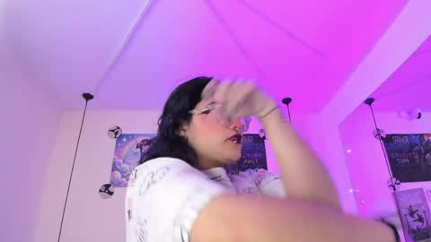 Snapshot of sabrinav_ chatting on April 2026 11:22:02 AM Sabrina online show from April 2026 11:22:02 AM