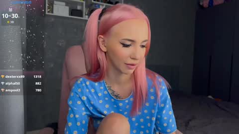 Snapshot of sabrinkaa chatting on April 2026 12:43:02 AM Sabi Ryder new acc online show from April 2026 12:43:02 AM