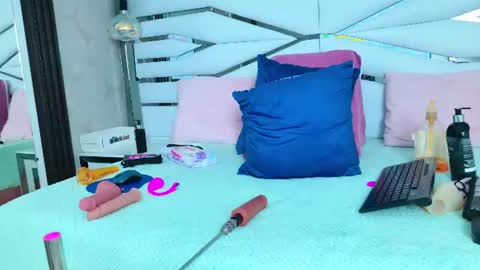 Snapshot of sabrinnataylor chatting on August 2026 07:27:01 PM Sabrinna online show from August 2026 07:27:01 PM