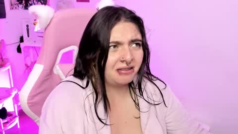 Ig  online show from November 2025 12:04:01 PM