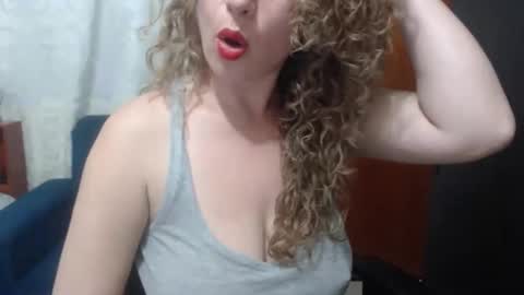 Snapshot of sacrletardiente chatting on April 2026 02:00:02 PM sacrletardiente online show from April 2026 02:00:02 PM