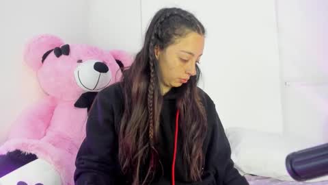    online show from October 2025 09:30:01 AM