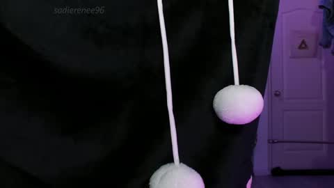 Snapshot of sadierenee96 chatting on April 2026 12:52:01 AM Sadie Renee online show from April 2026 12:52:01 AM