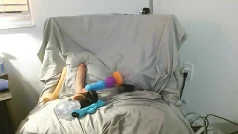 Snapshot of sadiessecretcloset chatting on March 2026 03:28:02 AM Sadiessecret online show from March 2026 03:28:02 AM