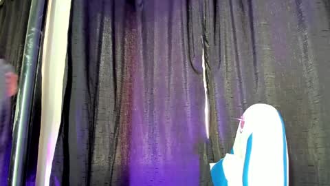 Cami online show from April 2026 06:34:01 PM