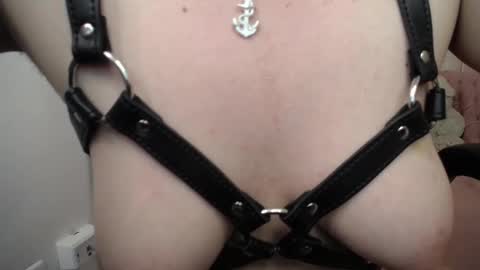 SAFYKA online show from March 2025 06:00:01 PM