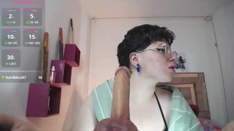 SAFYKA online show from October 2025 02:23:02 AM