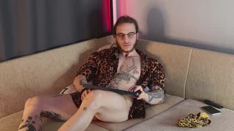 Adam online show from January 2025 08:46:02 AM