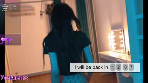 Snapshot of sage_storm chatting on January 2025 06:51:02 PM Sage Storm online show from January 2025 06:51:02 PM