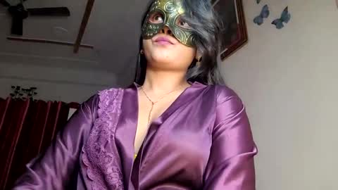 Snapshot of sahani2208 chatting on January 2025 06:41:02 PM Queen Archana online show from January 2025 06:41:02 PM