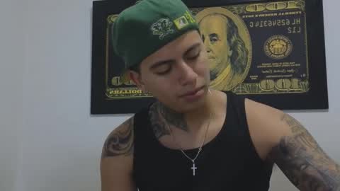 Sahara y Thiago online show from October 2025 10:02:02 AM