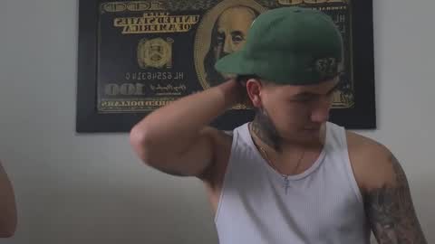 Sahara y Thiago online show from October 2025 11:53:02 AM