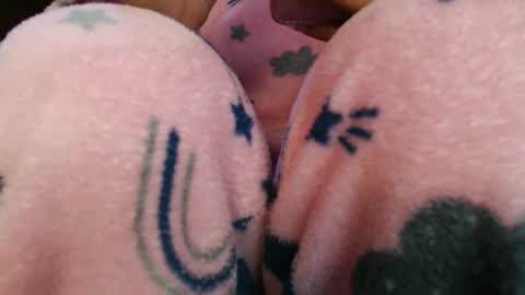 Karina online show from December 2025 02:10:02 AM