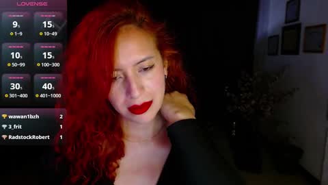 Snapshot of sahra_tayl0r_ chatting on February 2025 05:19:02 PM SARA online show from February 2025 05:19:02 PM