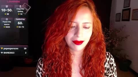 Snapshot of sahra_tayl0r_ chatting on February 2025 05:29:02 PM SARA online show from February 2025 05:29:02 PM