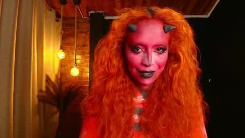 Snapshot of sahra_tayl0r_ chatting on October 2025 02:57:02 PM SARA online show from October 2025 02:57:02 PM