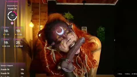 Snapshot of sahra_tayl0r_ chatting on November 2025 05:13:02 PM SARA online show from November 2025 05:13:02 PM