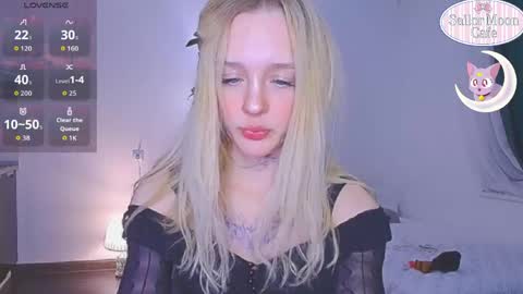 Snapshot of sailormoon666_ chatting on April 2026 10:26:02 PM Sofia online show from April 2026 10:26:02 PM