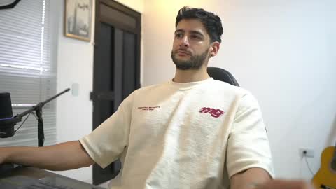 Snapshot of saimonhot1 chatting on March 2026 08:21:02 PM saimon online show from March 2026 08:21:02 PM