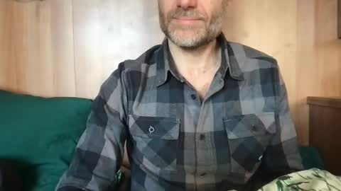 saint009 online show from February 2025 11:31:01 AM