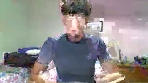 saint_nott online show from December 2025 10:51:01 PM