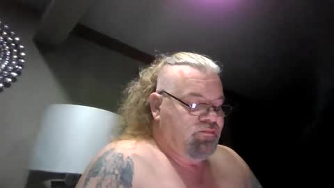 Snapshot of saintbeenadick chatting on April 2026 12:53:01 AM saintbeenadick online show from April 2026 12:53:01 AM