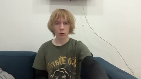 Snapshot of saintfawn chatting on July 2026 06:38:02 AM saintfawn online show from July 2026 06:38:02 AM