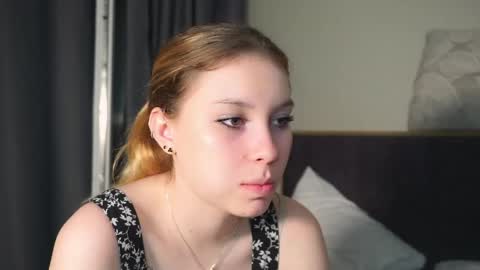 Snapshot of sairally chatting on May 2026 08:48:02 PM Ariel online show from May 2026 08:48:02 PM