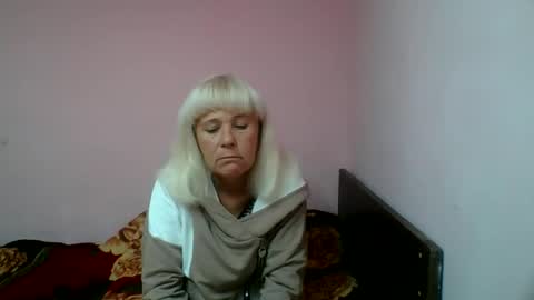 sakura_blonde online show from September 2025 05:49:01 PM