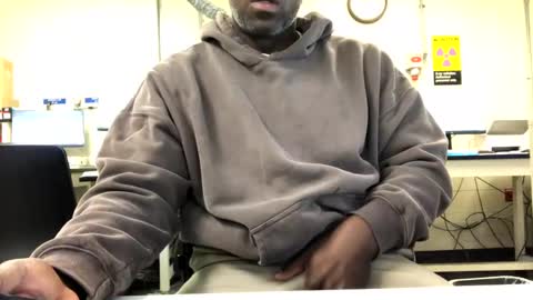 Cum Hanks online show from November 2025 05:48:02 PM