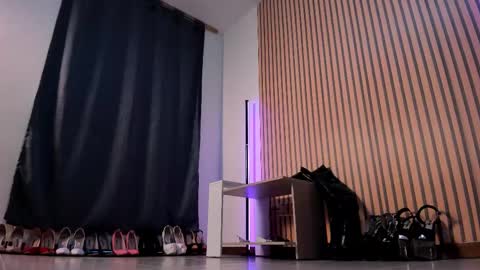 Snapshot of sali_g chatting on March 2025 11:00:02 AM Sali G  online show from March 2025 11:00:02 AM