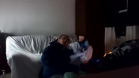 salis1981 online show from February 2025 04:15:02 AM