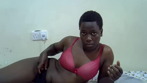 Snapshot of sallie_ chatting on April 2026 02:12:01 PM naomi online show from April 2026 02:12:01 PM