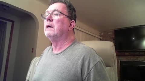 Snapshot of sally______ chatting on April 2026 04:26:01 AM sally______ online show from April 2026 04:26:01 AM