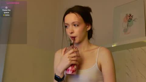 Snapshot of sallypinkman chatting on March 2026 02:06:02 PM Sally Pinkman online show from March 2026 02:06:02 PM