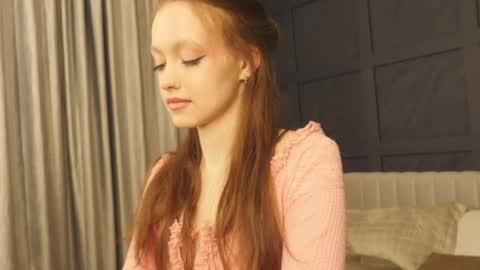 Snapshot of sallypinkman chatting on June 2026 04:20:02 PM Sally Pinkman online show from June 2026 04:20:02 PM