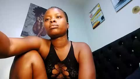 Snapshot of sallysasha254 chatting on December 2024 06:27:01 PM sallysasha254 online show from December 2024 06:27:01 PM